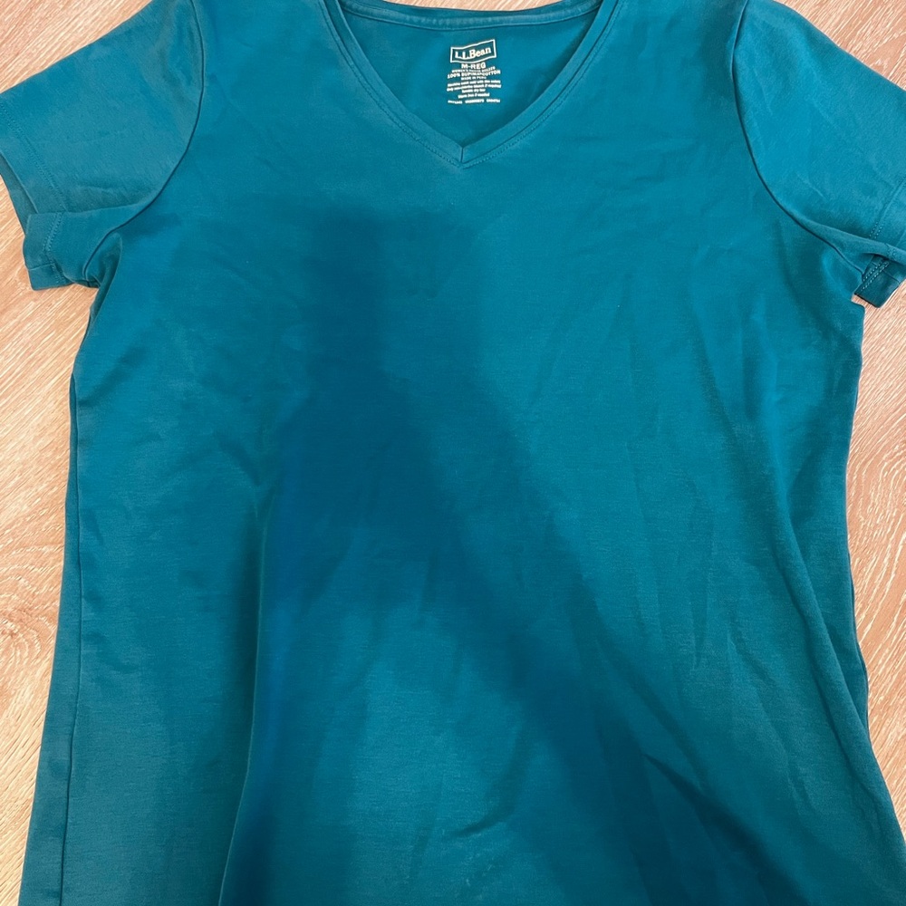 Women’s LL Bean Shirt Medium